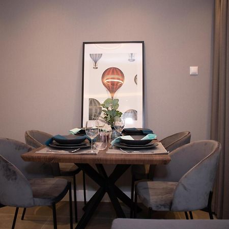 Luxury Cozy 2 Bdr Downtown Apt.2 Boedapest Buitenkant foto