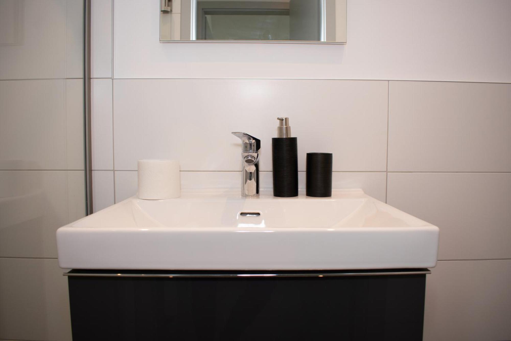 Luxury Cozy 2 Bdr Downtown Apt.2 Boedapest Buitenkant foto